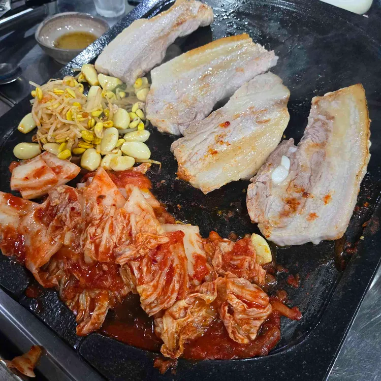 지리산돌판고깃집 대표 사진