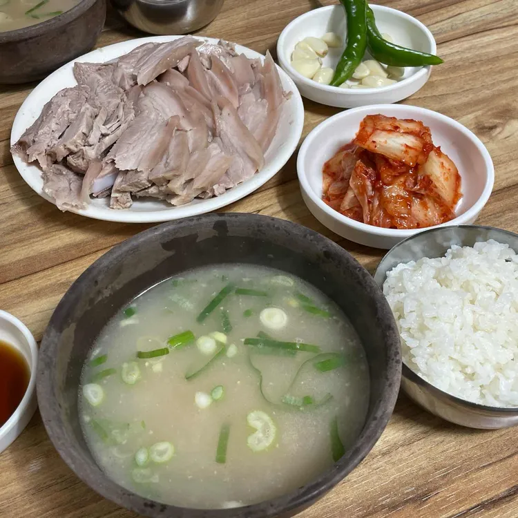 군위식당 사진