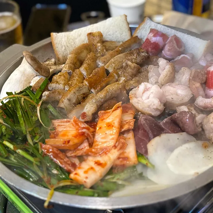 원조한우곱창돼지촌 대표 사진