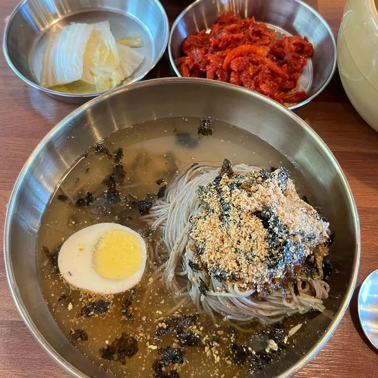 백도 막국수 대표 사진