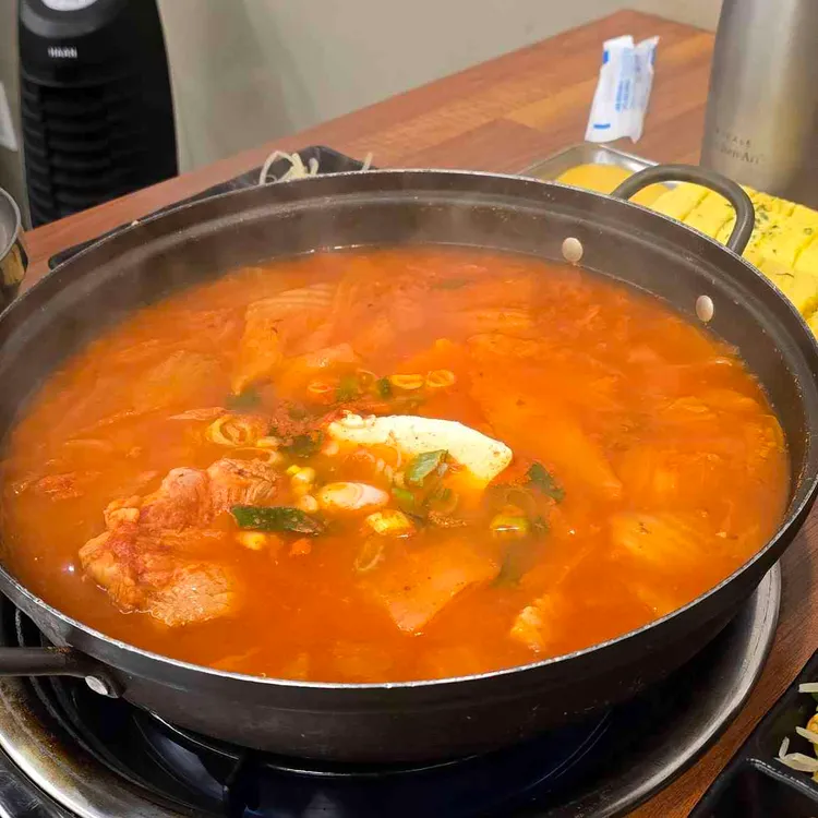 백채김치찌개 사진 1