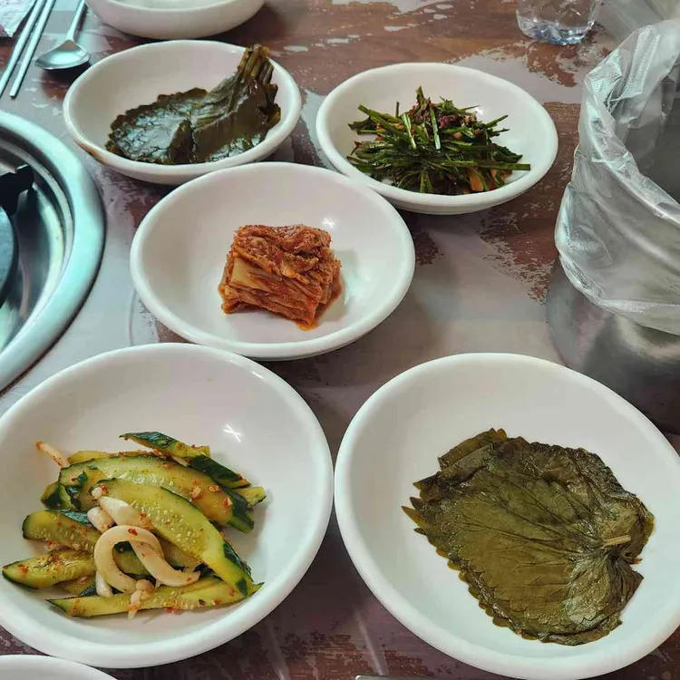 금테두른 닭&오리 사진 2