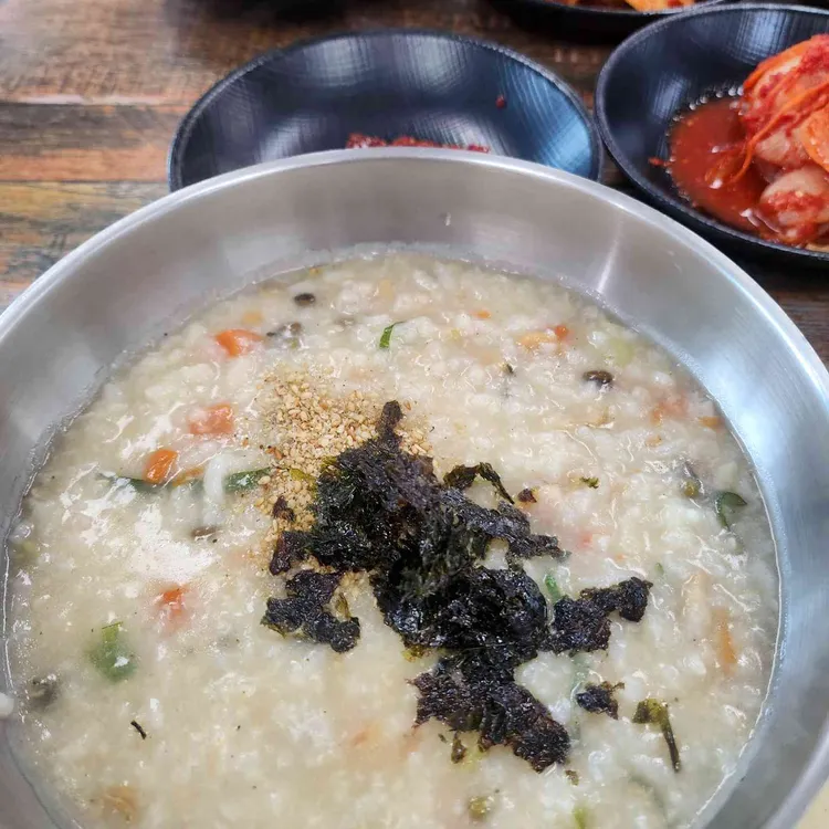 바다마을식당 사진 2
