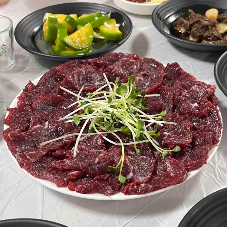 진미 한우 뭉티기(중)