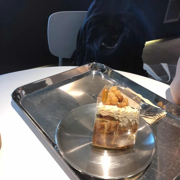 헬무트커피 대표 사진