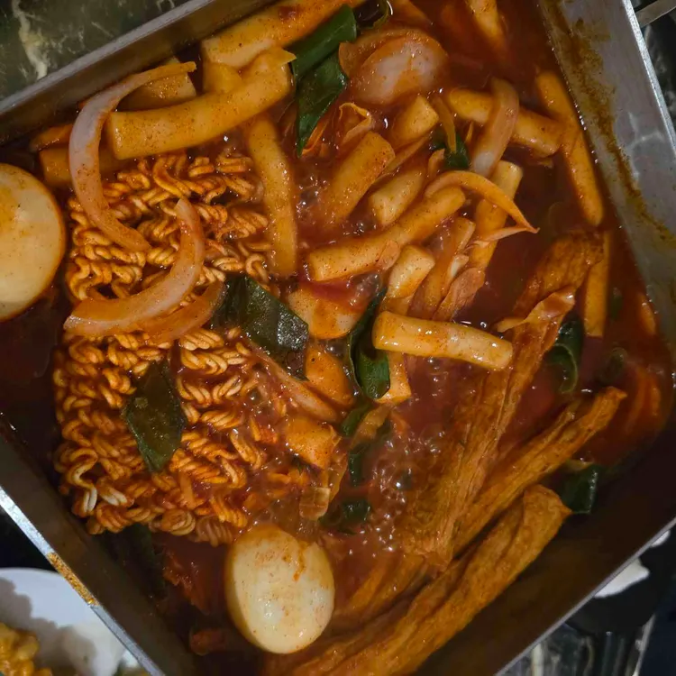 윤슬 대표 사진