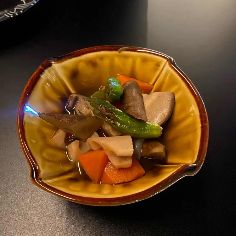 키르아 사진 1