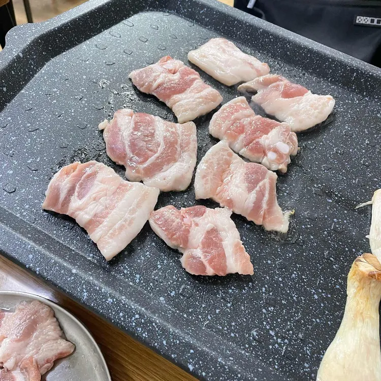 백경식당 대표 사진