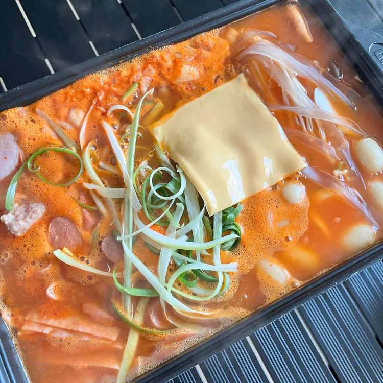 땅스부대찌개 사진 2