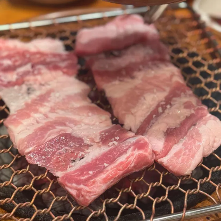 제주본 참숯불갈비 사진 1
