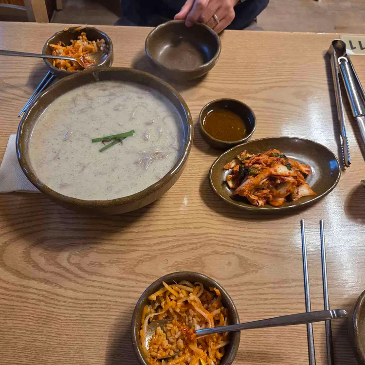엘림들깨수제비칼국수 사진 2