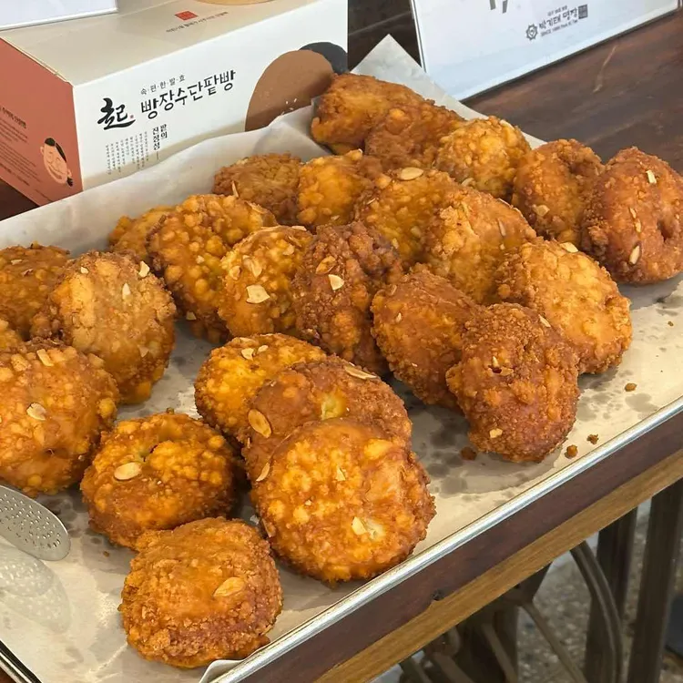 빵장수단팥빵 대표 사진