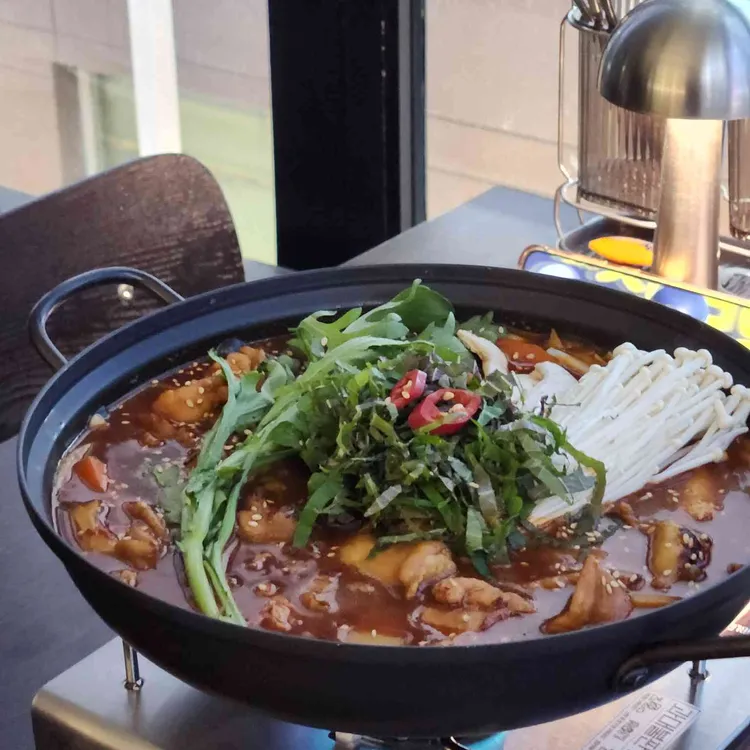 윤스을 대표 사진