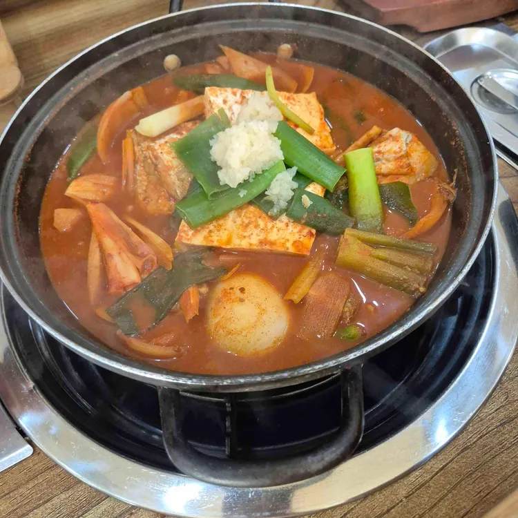 대월 사진 1