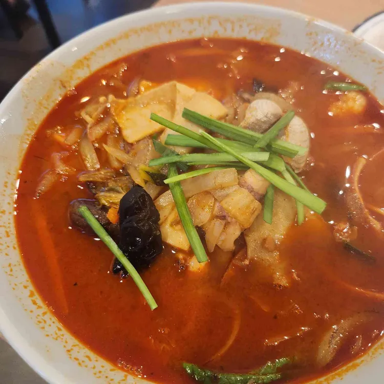 탕옌 사진 1