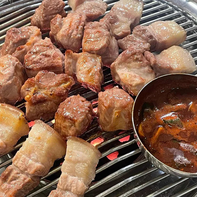 돈사돈 사진 1