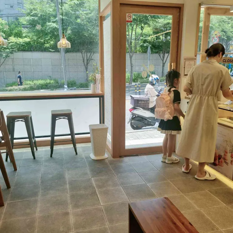 텐퍼센트커피 대표 사진