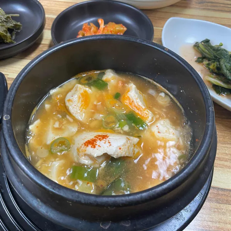 욕쟁이할머니보리밥집 사진 2