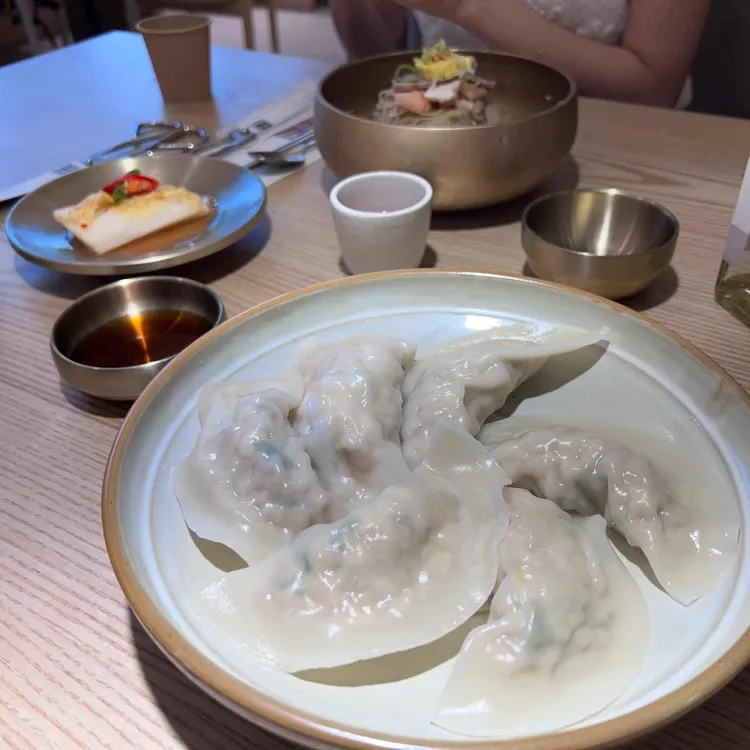 성산옥 대표 사진