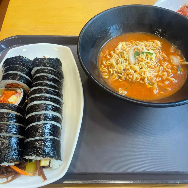토마토김밥 사진 2