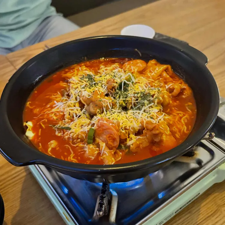 NEMEM 대표 사진