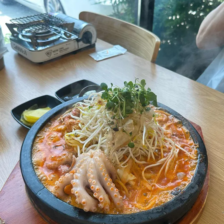 팔공산돌짬뽕 대표 사진