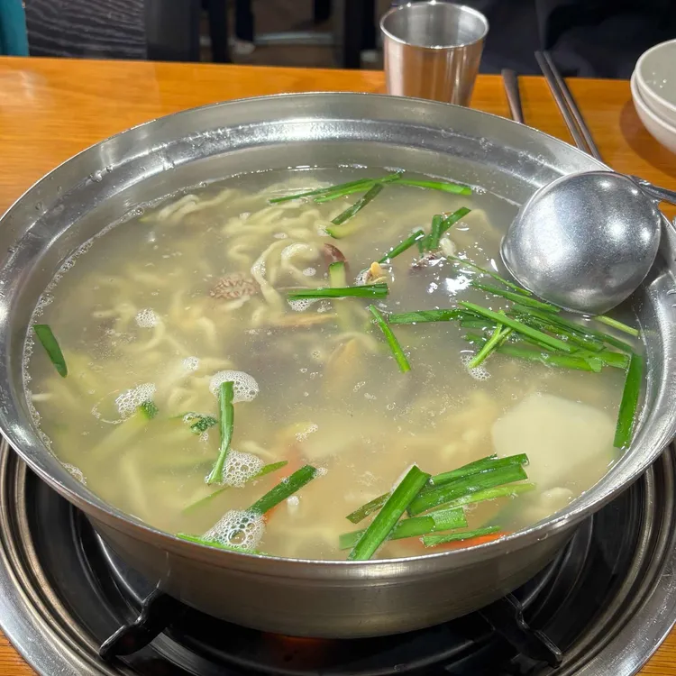 갯벌바지락 손칼국수 사진 1