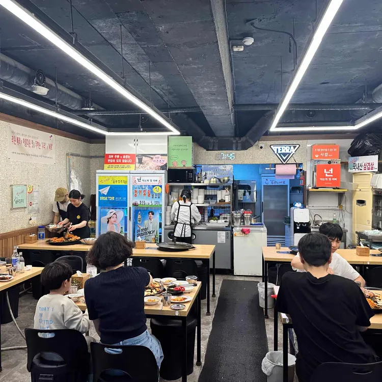싹쓰리 솥뚜껑 김치삼겹살 사진 2