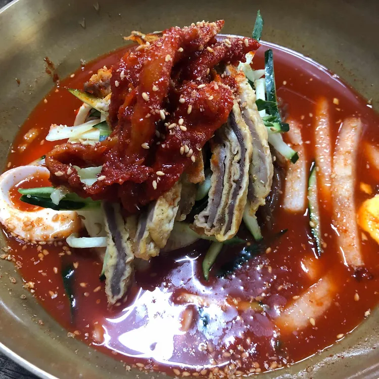 황포냉면 대표 사진