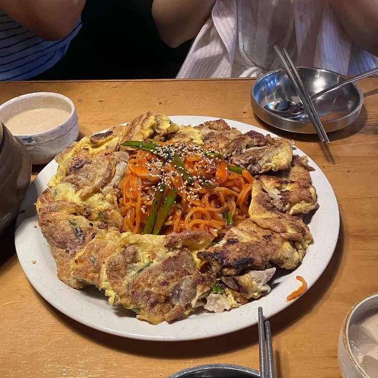 누룩꽃피는날 대표 사진