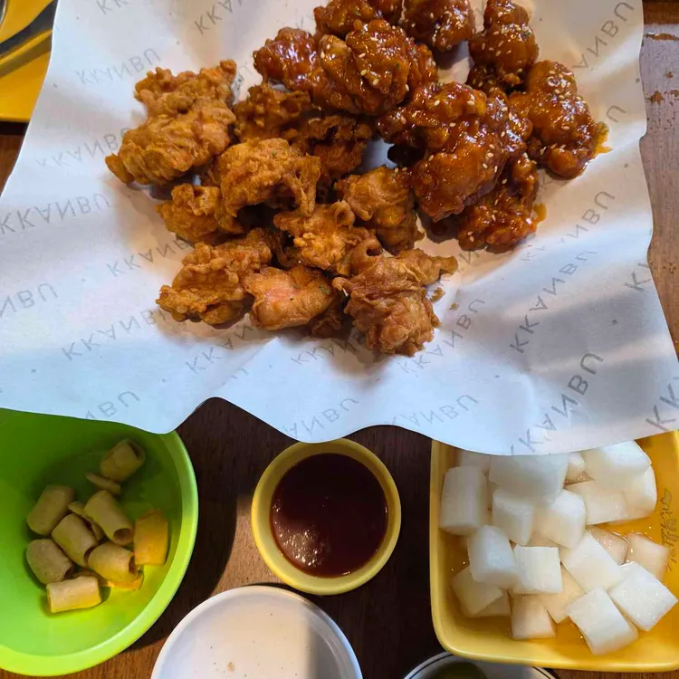 깐부치킨 사진 1