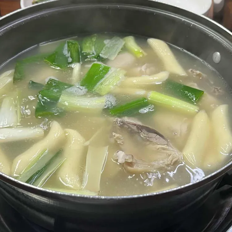 푸짐한닭한마리 대표 사진