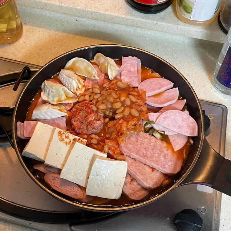 땅스부대찌개 사진 1