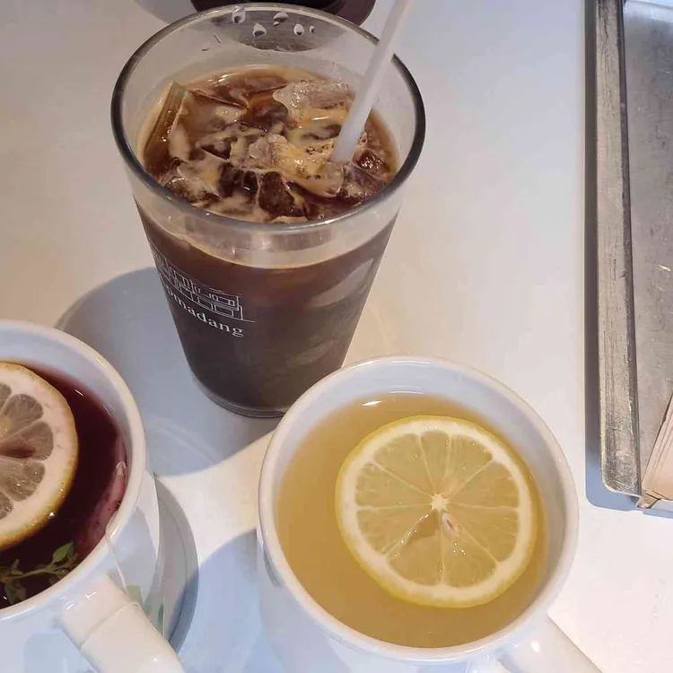 앞마당 사진