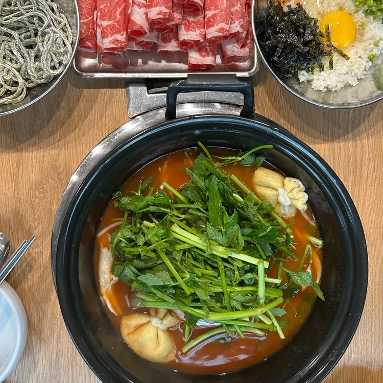 청록미나리식당 사진 1