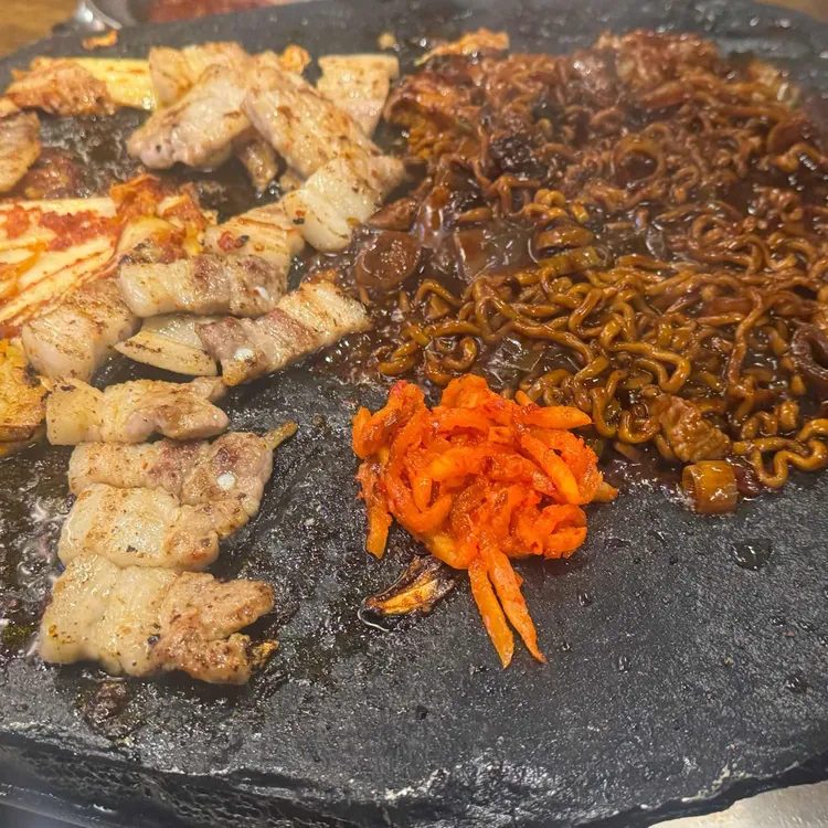 석암생소금구이 사진 2