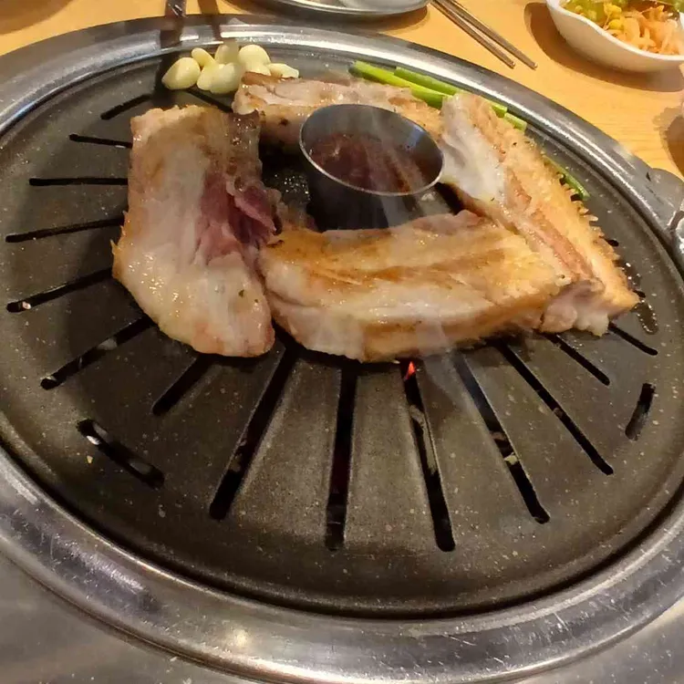 맛있는 고기에 솜씨를 더하다 대표 사진