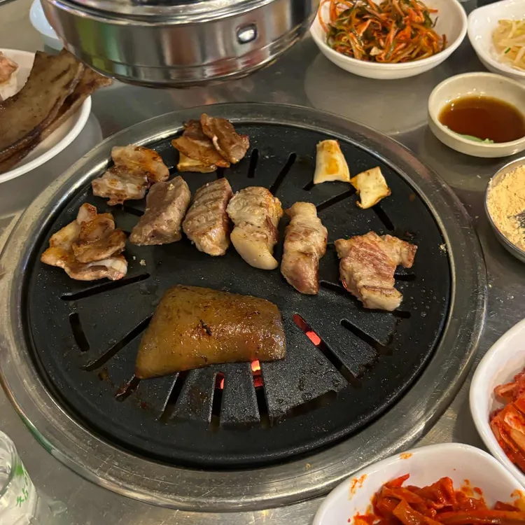 껍데지 대표 사진