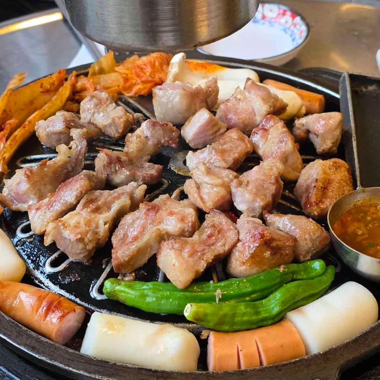 넙딱집 사진 2