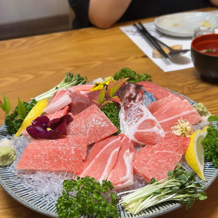 본참치 사진 1