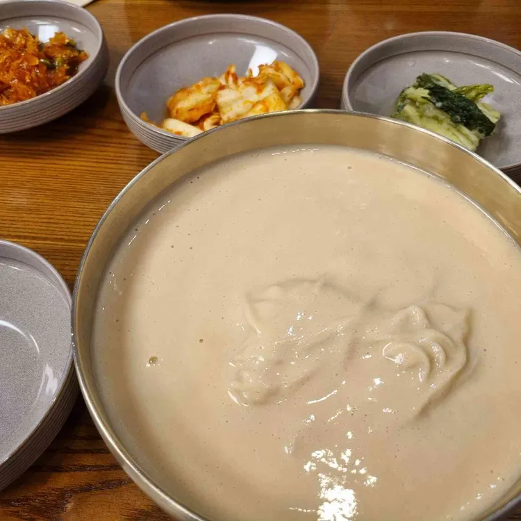 평양그륵손만두콩국수 사진 2