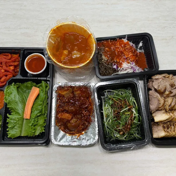 마님족발 대표 사진