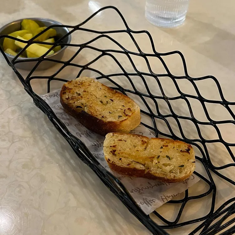 치아바타몽스 대표 사진