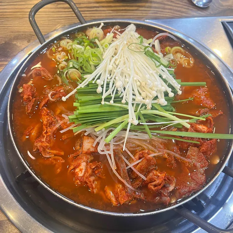 노란간판 창평국밥 대표 사진