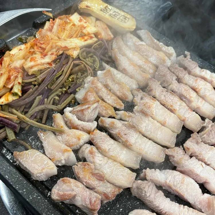 본돈 대표 사진