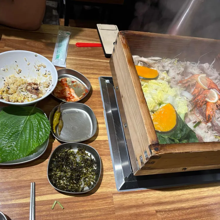 편백집 대표 사진