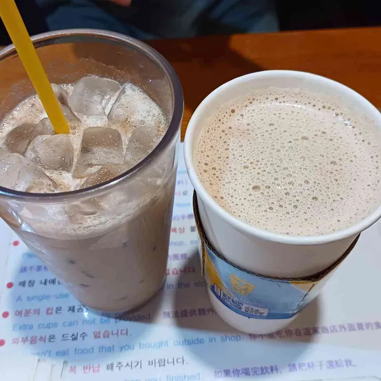 메가커피 대표 사진