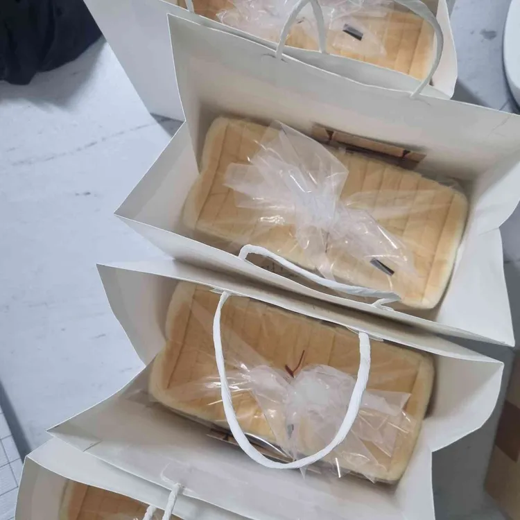 화이트리에 대표 사진