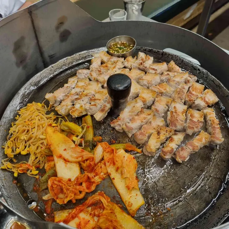 목구멍 대표 사진