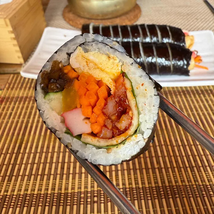 윤쓰김밥 대표 사진